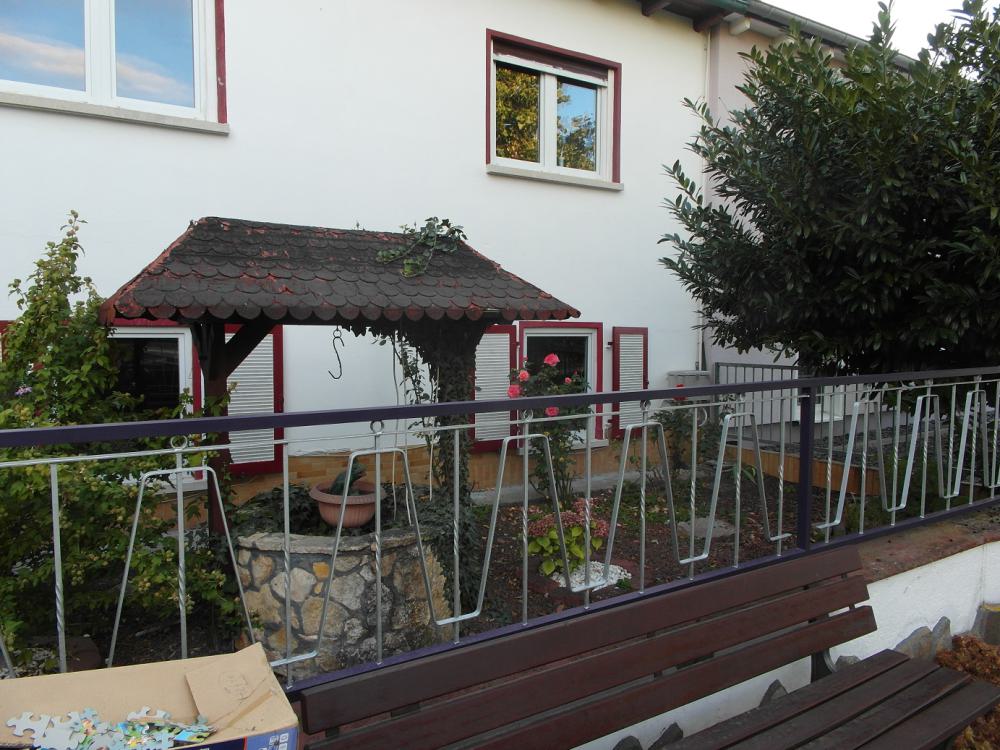 Einfamilienhaus mit Garten und Garage - Bild# 7