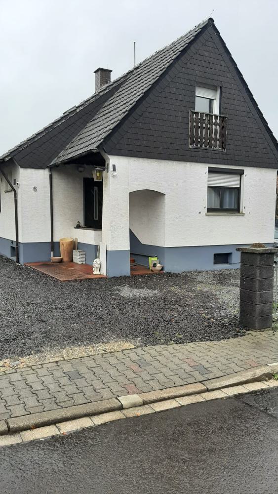 Harxheim Zellertal: Ruhig gelegenes EFH mit Pool und Garage - Bild# 15
