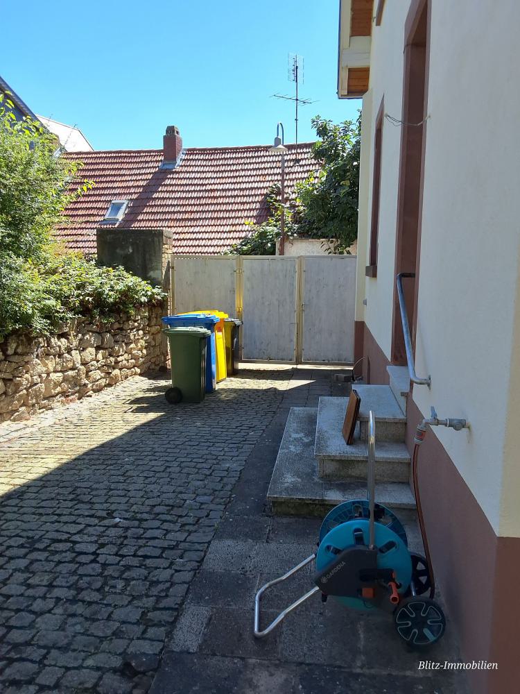 Einfamilienhaus inkl. Luftwärmepumpe in ruhiger Lage - Bild# 9