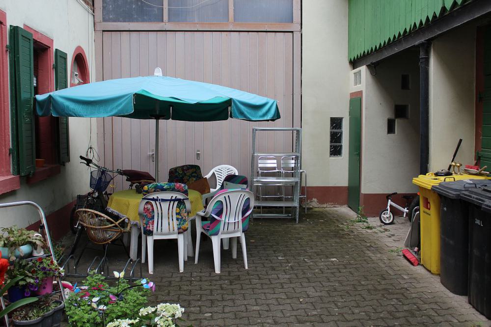4-Familienhaus, mit Scheune und Anbau - Bild# 2